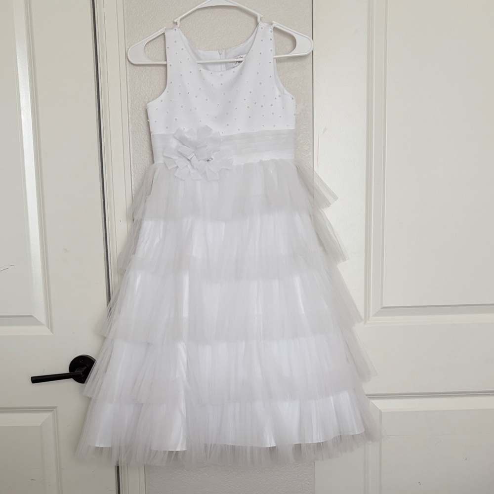 White Tiered Tulle Flower Girls' Dress 8